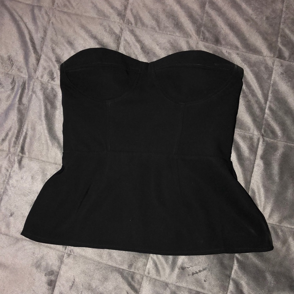 Sweetheart top